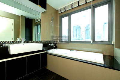 เช่าคอนโด พร้อมพงษ์ : 🔥🔥🔥 เช่าคอนโด  เดอะ เครสท์ สุขุมวิท 34 ดูเพล็กซ์ BTS-ทองหล่อ คลองตัน เขต คลองเตย กรุงเทพ CX-98032 ✅ ทักไลน์ @connexproperty ตอบทันที ทีมงานมืออาชีพ ✅ 🔥🔥🔥