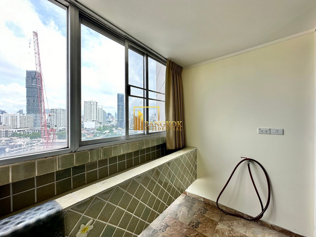 รูป Tai Ping Tower | Charming 3 Bedroom Condo For Rent in Ekkamai - BR18868CD - รูปที่ 19/30