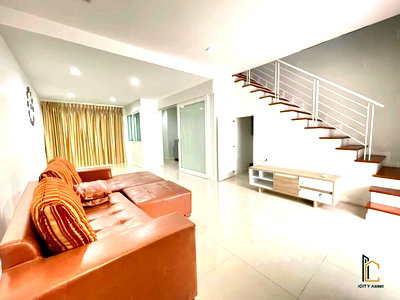 เช่าทาวน์โฮม โกลเด้น เพลส พระราม 9 : 🔥For Rent!! ready to move-in 3b4b 32k - SPACE Ladprao-Mengjai 📞Call 090 919 9898