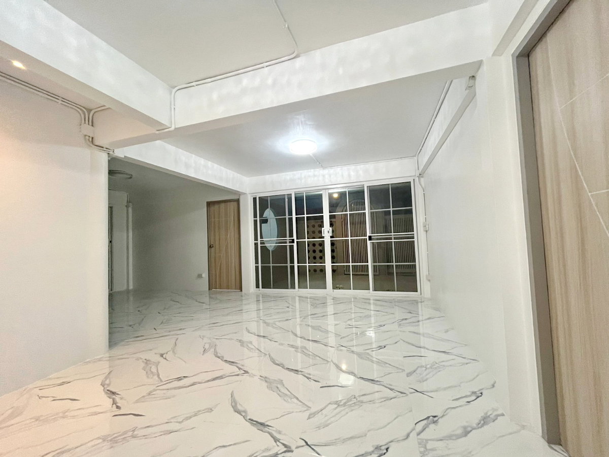 picture HK0478, House for rent 3 Br., Ratchada-Suthisan - 13/13