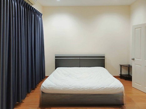 รูป ให้เช่า /Vาย  บ้านโกลเด้นทาวน์  บางนา - สวนหลวง  Townhome  สวย สไตล์อังกฤษ Renovate เสร็จใหม่ ๆ โซนคลับเฮ้าส์  - รูปที่ 13/30