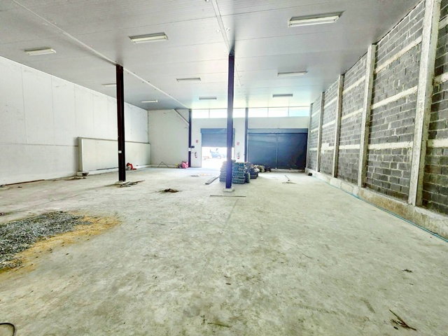 รูป ตลาดหทัยมิตร 850 ม.หทัยราษฎร์ ม.ซาฟารีเวิลด์ 255 ตร.ม โกดังให้เช่า 1 นอน 2 น้ำ เหมาะเก็บสินค้า เหมาะสำหรับธุรกิจออนไลน์ - รูปที่ 3/8