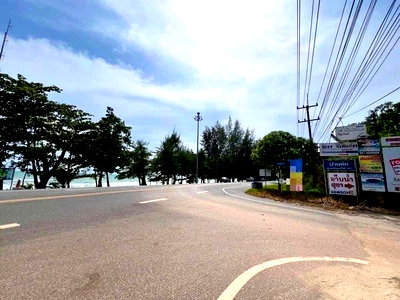 ที่ดิน หาดแหลมแม่พิมพ์ : ที่ดิน ตรงข้าม Sunflower Residence , มีเพื่อนบ้าน ใกล้ ร้านอาหารริมทะเล เซเว่นหน้าปากซอย เหมาะทำบ้านพักตากอากาศ หรือ ลงทุน ซื้อเก็บ ฯ
