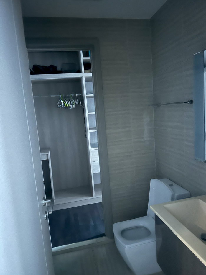 picture Condo for Rent Near MRT Phra Ram 9 – Great Price The Line Asoke Ratchada - 1/6