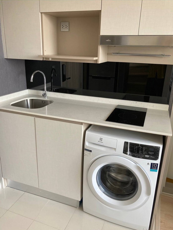 รูป Knightsbridge Prime Sathorn【𝐒𝐄𝐋𝐋 & 𝐑𝐄𝐍𝐓】🔥ลุคหรูสว่าง เฟอร์พรีเมียม จัดเต็มทั้งห้องและพื้นที่ส่วนกลาง🔥 ติดต่อไลน์ไอดี: @hacondo - รูปที่ 8/10