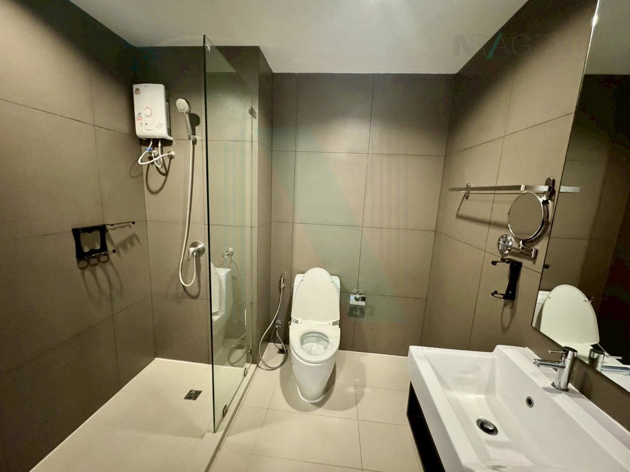 รูป 📌 ขายคอนโด อัพ เอกมัย อาคาร 1 ชั้น 7 1 ห้องนอน ขนาด 43 ตรม ใกล้ ห้างสรรพสินค้า เมเจอร์ ซีนีเพล็กซ์ - รูปที่ 3/8