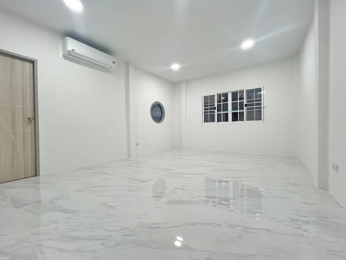 picture HK0478, House for rent 3 Br., Ratchada-Suthisan - 7/13