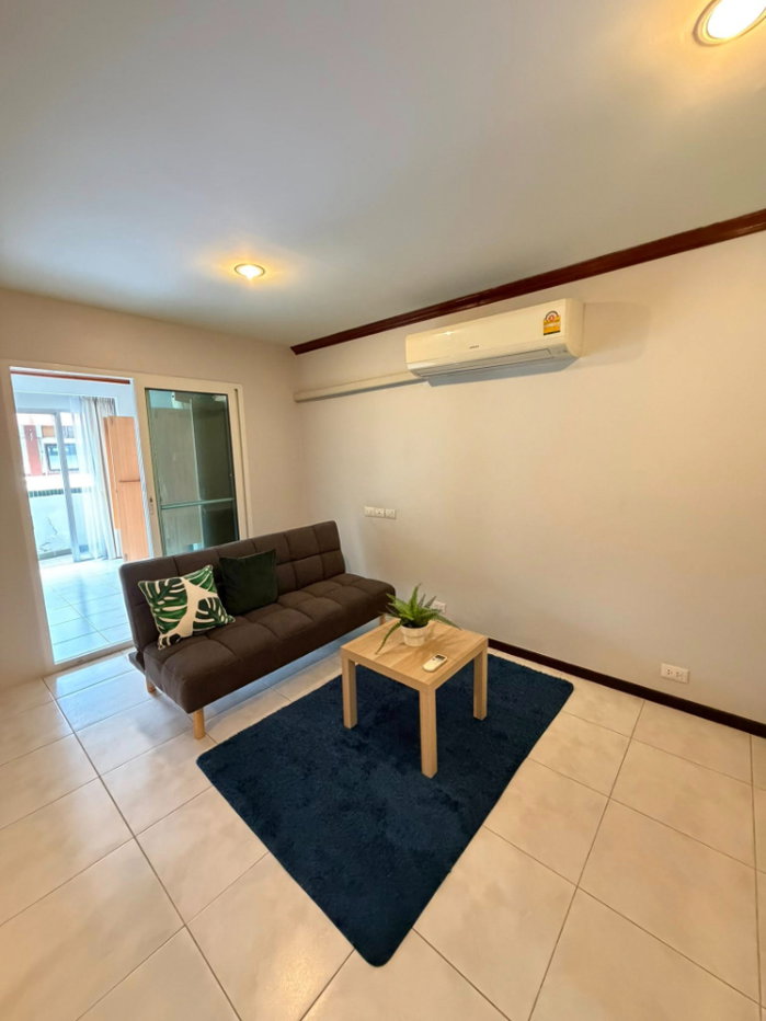 รูป Tridhos Smart Living Si Ayuthaya【𝐑𝐄𝐍𝐓】🔥ห้องฟังก์ชันครบ เฟอร์จัดเต็ม ใช้งานคล่องตัว พร้อมพื้นที่ส่วนกลาง🔥 ติดต่อไลน์ไอดี: @hacondo - รูปที่ 4/10