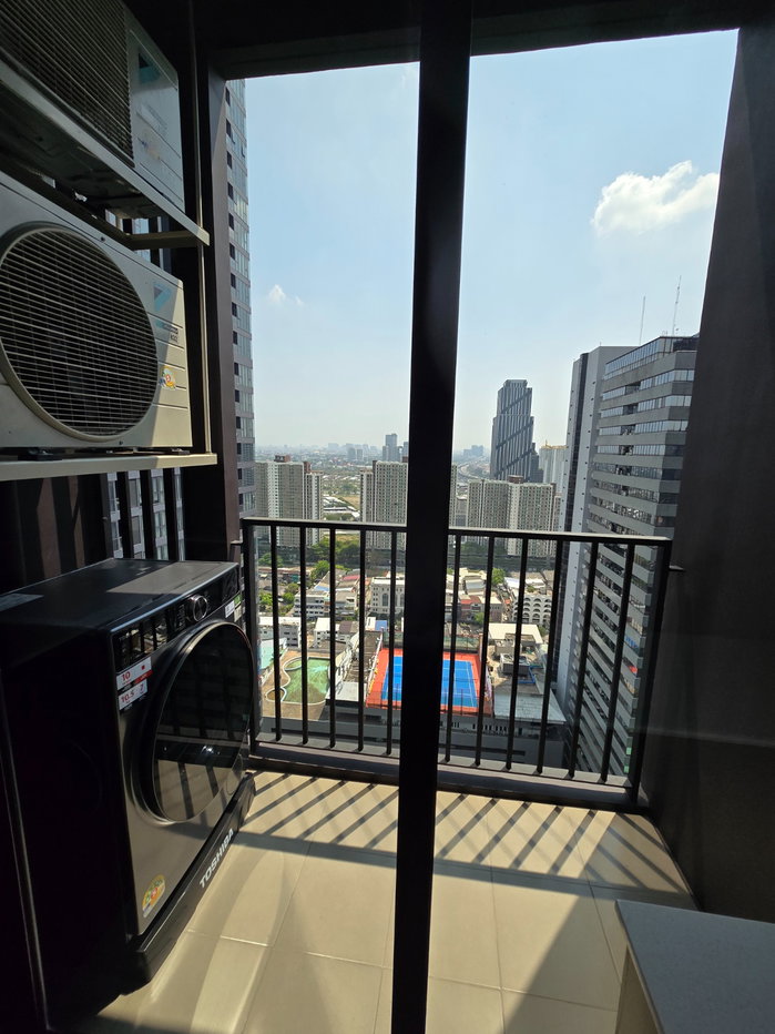 picture Code: 26KJ1736  for rent Nue District R9 Rama 9 🔥🔥 Line ID: @kjcondo (with @)🔥🔥 - 8/9