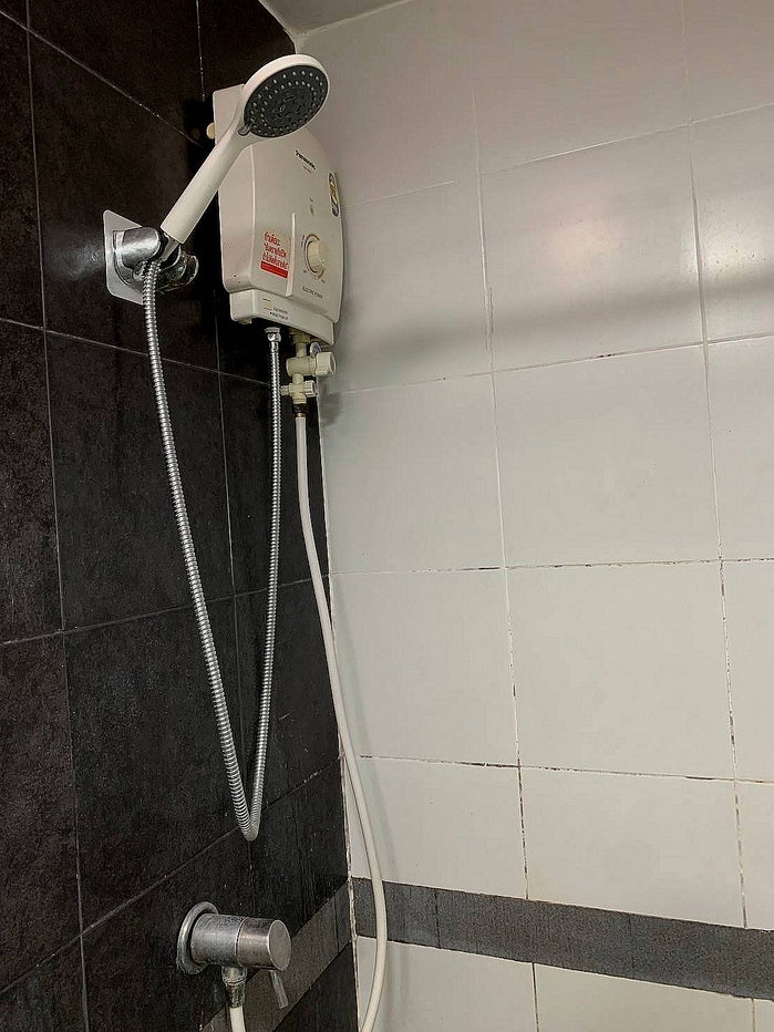 รูป ให้เช่าคอนโด A SPACE อโศก-รัชดา ห้องสตูดิโอ 25 ตรม. / เฟอร์นิเจอร์และเครื่องใช้ไฟฟ้าครบชุด / ใกล้รถไฟฟ้าใต้ดิน MRT พระรามเก้า / ค่าเช่า 9,000 บาท - รูปที่ 9/18