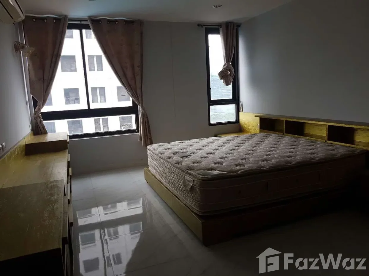 picture 3 Bedroom Condo for sale at Elephant Tower  1742810 - 10/29