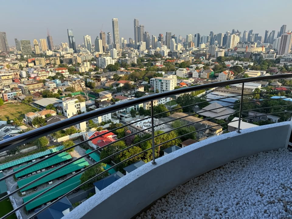 รูป ให้เช่า Supalai Place Sukhumvit 39 ห้องสวย ห้องกว้าง พร้อมเข้าอยู่ เฟอร์นิเจอร์ครบครัน ใกล้ Bts พร้อมพงษ์-RW007848 - รูปที่ 12/12