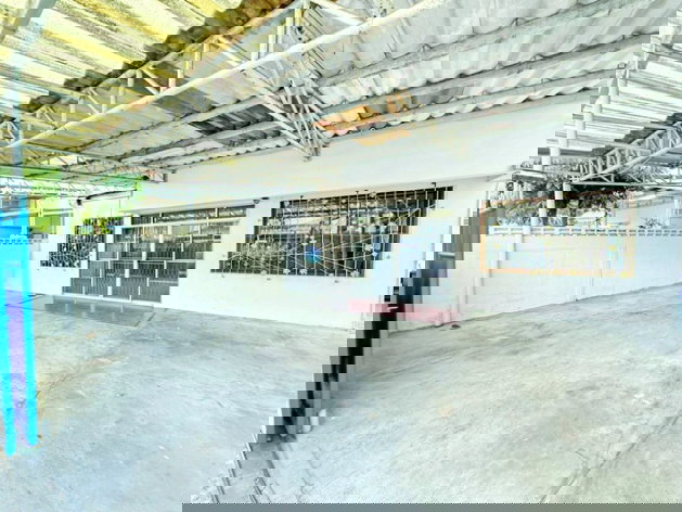 รูป ใกล้ MRT สุทธิสาร 450ม. จอดรถในบ้านได้ 3 คัน คฤหาสน์ 2 ชั้น 4 นอน 2 น้ำ 50 ตร.ว.300 ตร.ม. - รูปที่ 2/8