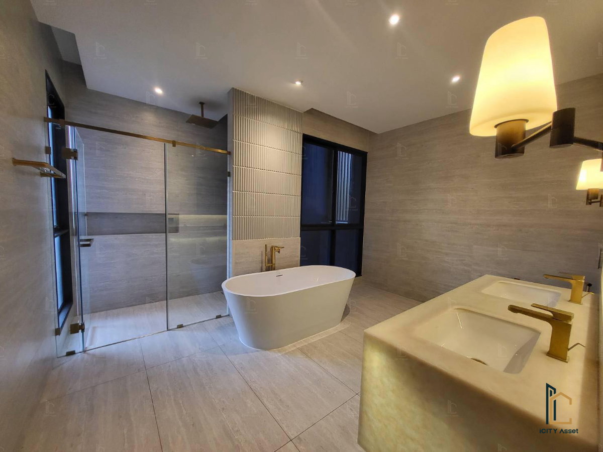 picture ðĨFor Rent!! corner unit 4b5b 250k - BuGaan Krungthep Kreetha ðCall 090 919 9898 - 14/16