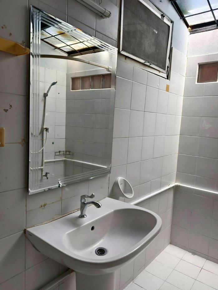 รูป 🏡✨ บ้านเช่า “หมู่บ้านประชากรไทย ซอยลาดพร้าว 93” 3 ห้องนอน 2 ห้องน้ำ พื้นที่ใหญ่ อยู่สบาย คุ้มกว่าคอนโด! พร้อมเข้าอยู่ มี.ค. 2569 - รูปที่ 8/17