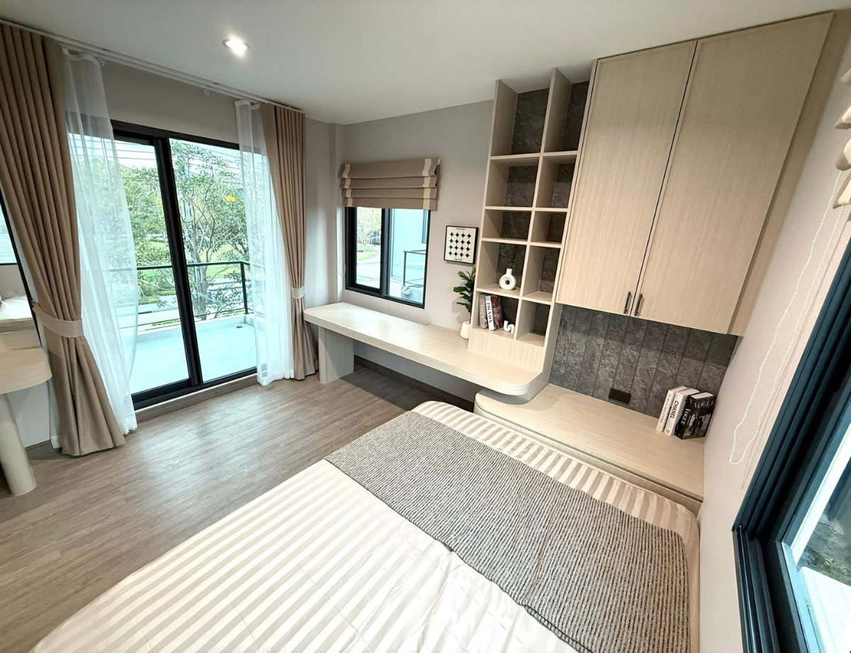 รูป 🏡✨ บ้านหรู “พร้อมเข้าอยู่” โครงการ The Edition บางนา เฟส 2 4 ห้องนอน 4 ห้องน้ำ หลังเมกะบางนา วิวสวนส่วนตัว 🌿 - รูปที่ 13/17