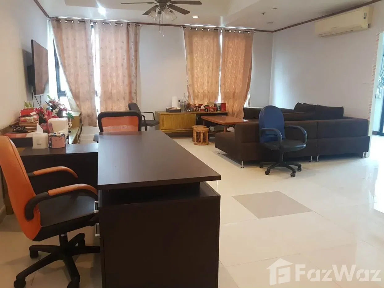 picture 3 Bedroom Condo for sale at Elephant Tower  1742810 - 5/29