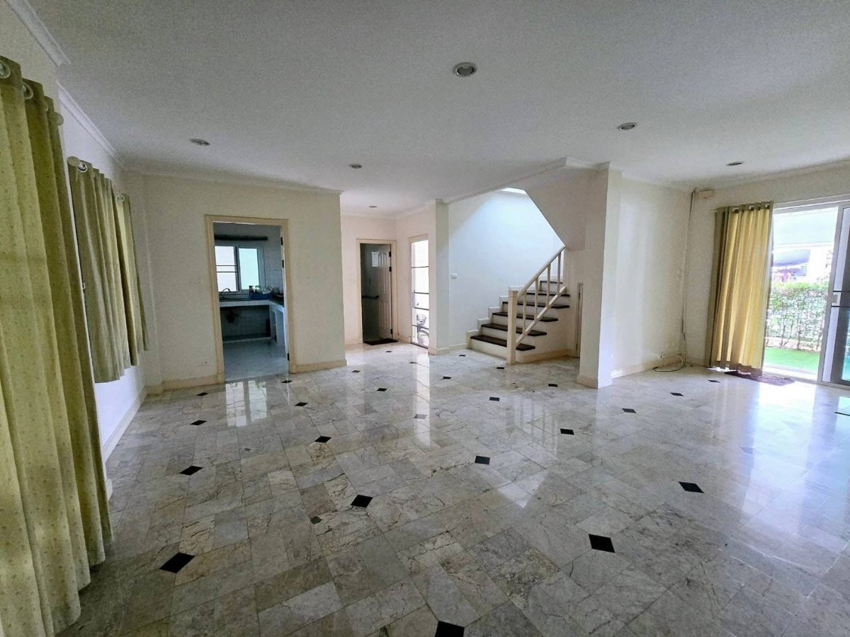 รูป ขายบ้านเดี่ยว 2 ชั้น ในหมู่บ้านนนนิภา แม่โจ้-เชียงใหม่ (H418) ใกล้มหาวิทยาลัยแม่โจ้ T.0946511456 - รูปที่ 6/17