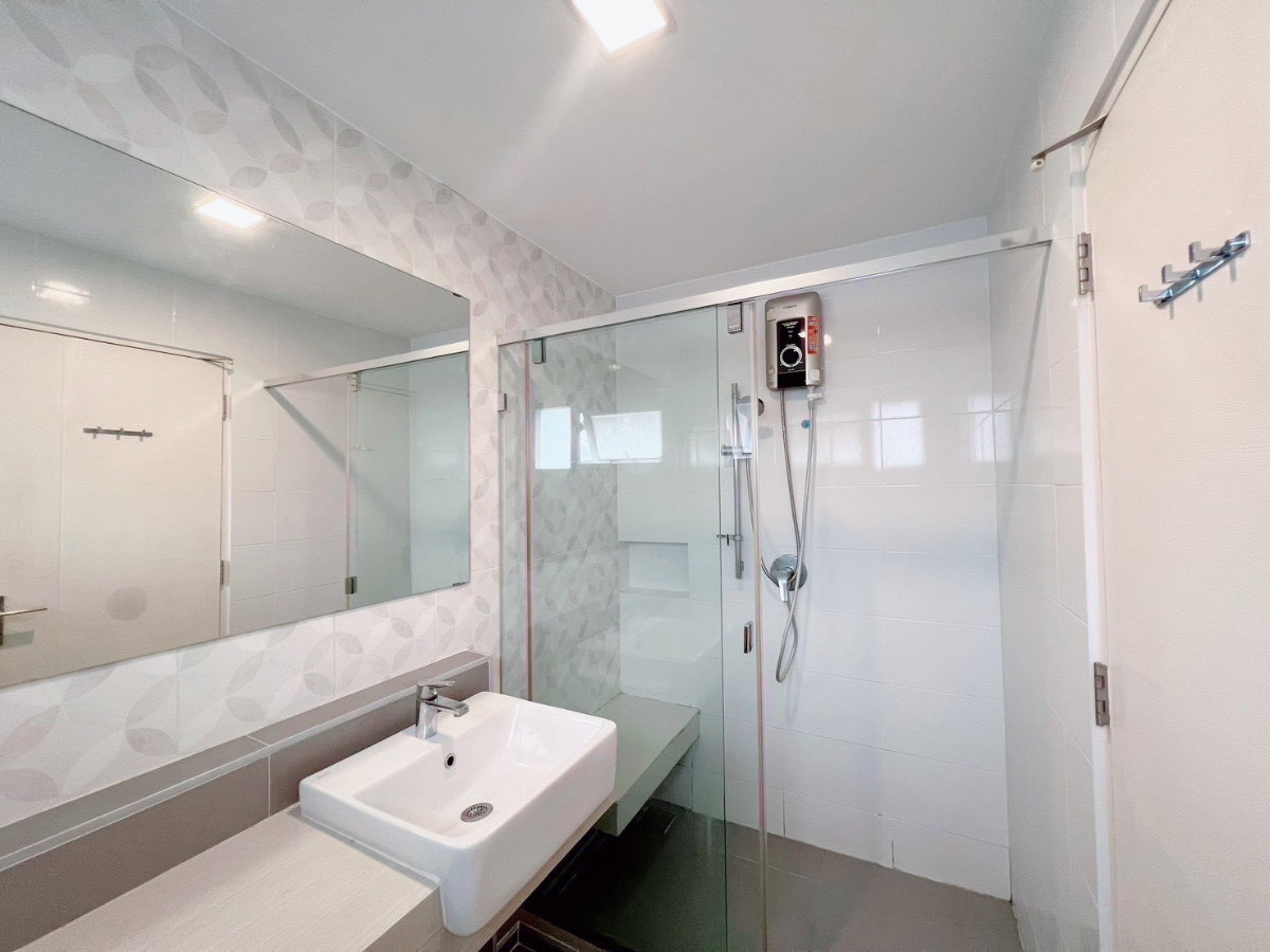 รูป ✨ให้เช่าบ้านเดี่ยว ชัยพฤกษ์ บางนา กม.7 จาก Land & Houses 3 ห้องนอน 3 ห้องน้ำ ทำเลดีมาก เพียง 600 เมตรถึง Mega Bangna บ้านตกแต่งครบ พร้อมเข้าอยู่🌿 - รูปที่ 12/20