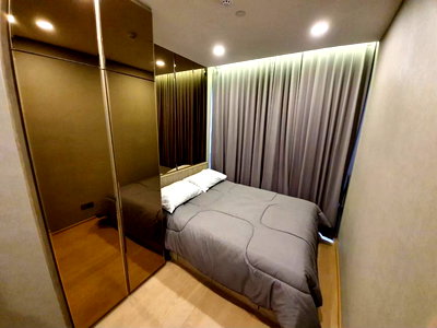 Condos for sale Chulalongkorn University : ★Best price, very cheap, only 15.2 million baht ★In the heart crnter area ★ Beautiful view, near Mrt Samyan★ @ Ashton Chla-Silom★