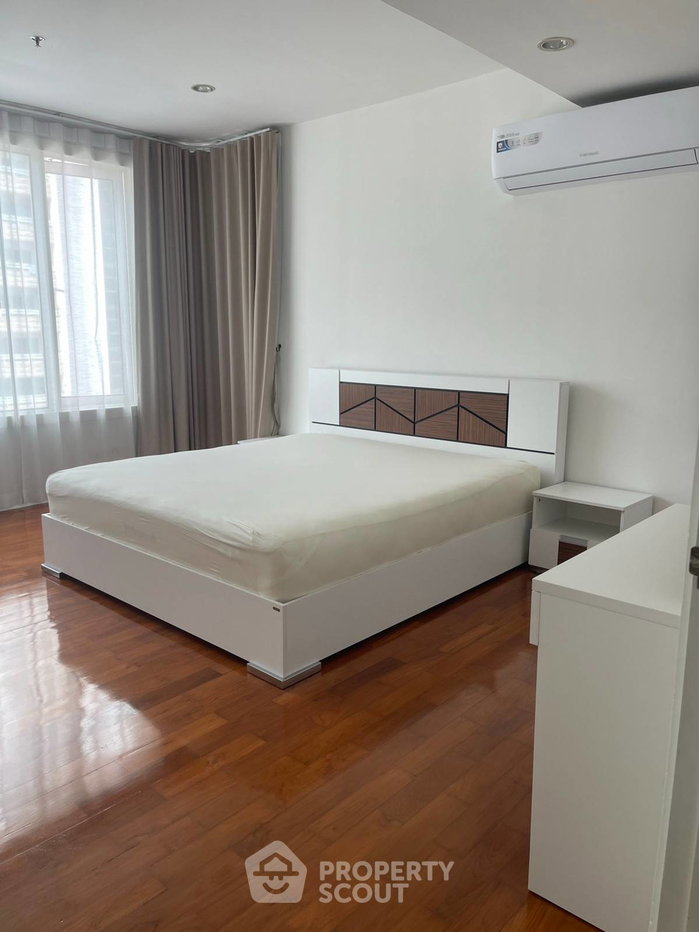 picture 2-BR Condo at Baan Siri 24 near BTS Phrom Phong (ID 2386125) - 3/10