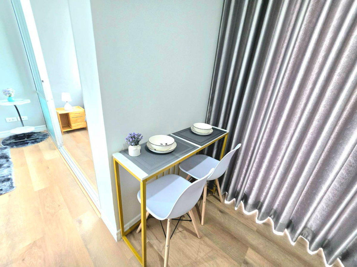 picture Room for sale  v condo Ladkrabang - 8/31