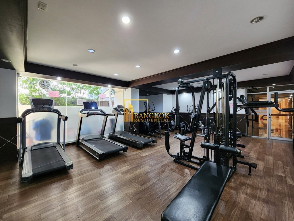 picture Grand Ville House 1 | Spacious 3 Bed Condo in Phrom Phong - BR60907CD - 33/34