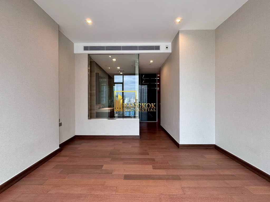 รูป Q Sukhumvit | Luxurious 2 Bedroom Condo Next to BTS Nana - BR19597CD - รูปที่ 11/38