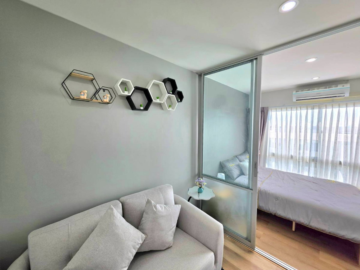 picture Room for sale  v condo Ladkrabang - 5/31