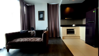 Condos for rent BTS Asok : Hot Price for Rent Edge Sukhumvit 23 🔥