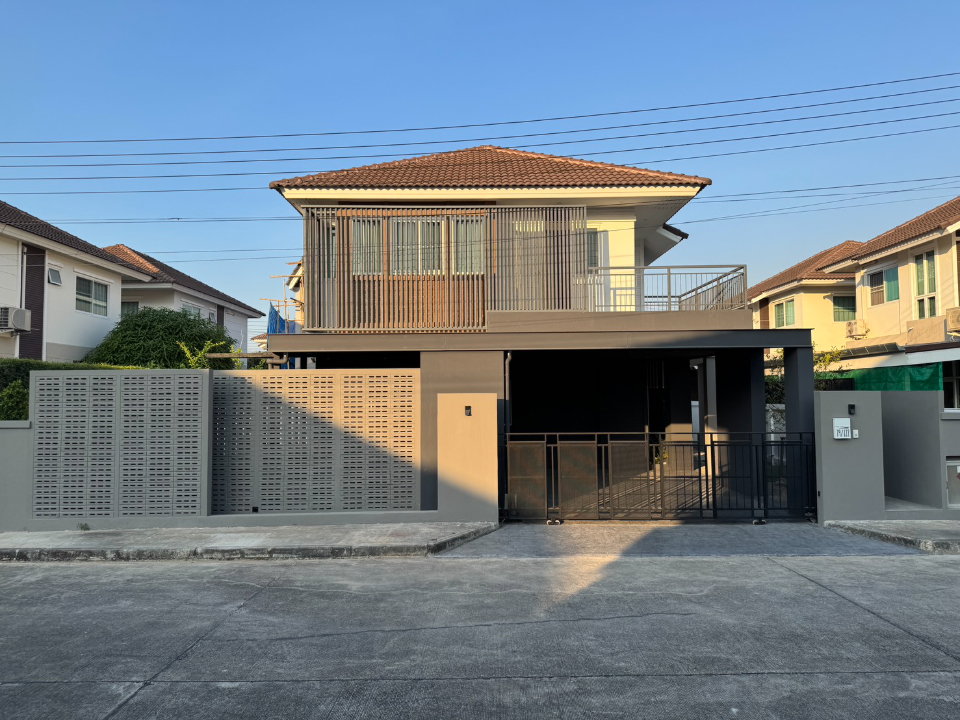 รูป ขายบ้านโครงการ Ornsirin6 Lakeside & Park เจ้าของซื้อมาไม่เคยเข้าอยู่ บ้านสวยวิวทะเลสาป ตกแต่งครบ พร้อมเข้าอยู่-SW003590 - รูปที่ 2/25