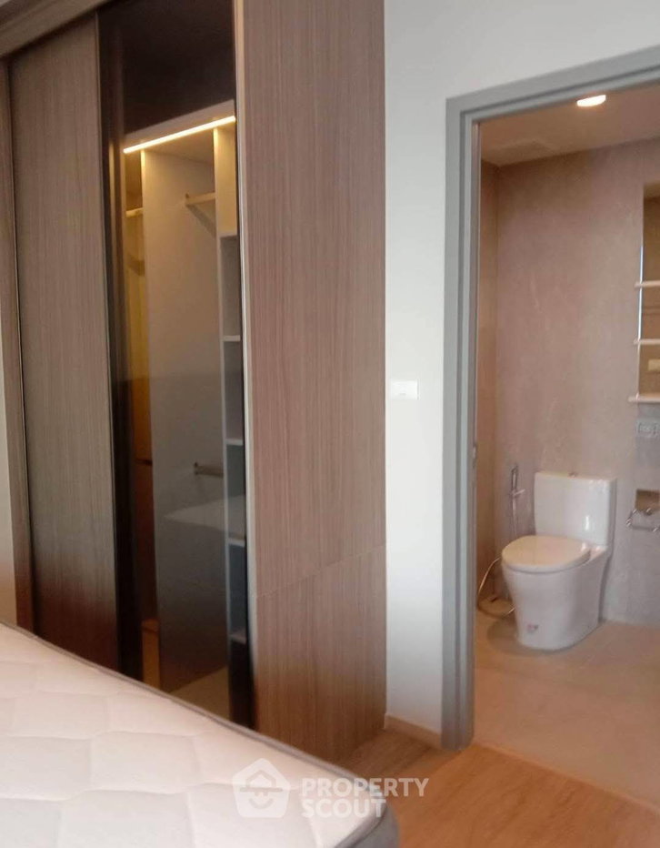 picture 28th-Floor 1-BR Condo At The Issara Sathorn, Sathon (ID 2796276) - 6/9