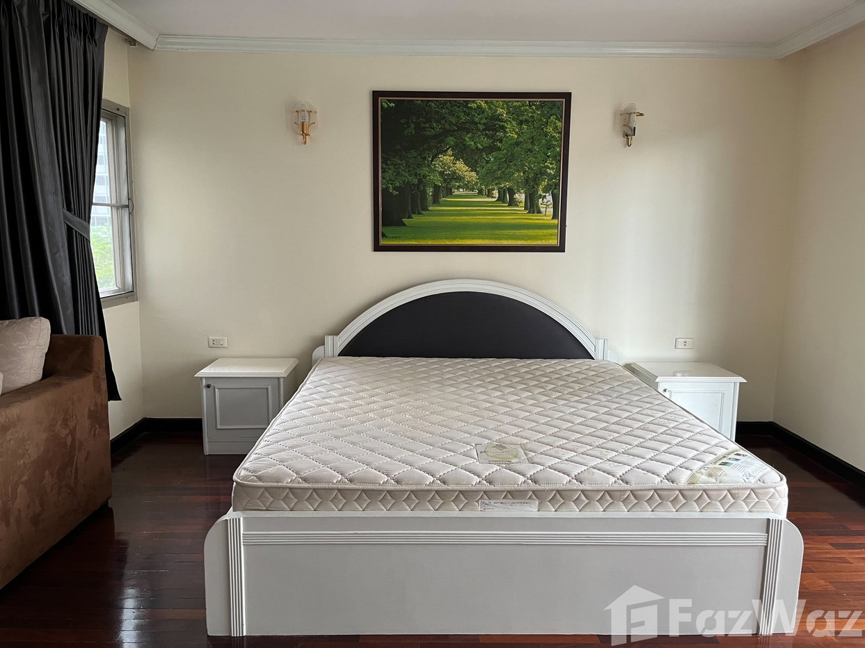 รูป คอนโดให้เช่า 3 ห้องนอน ในโครงการ รีเจ้นท์ ออน เดอะ พาร์ค 1 1905755 - รูปที่ 4/17