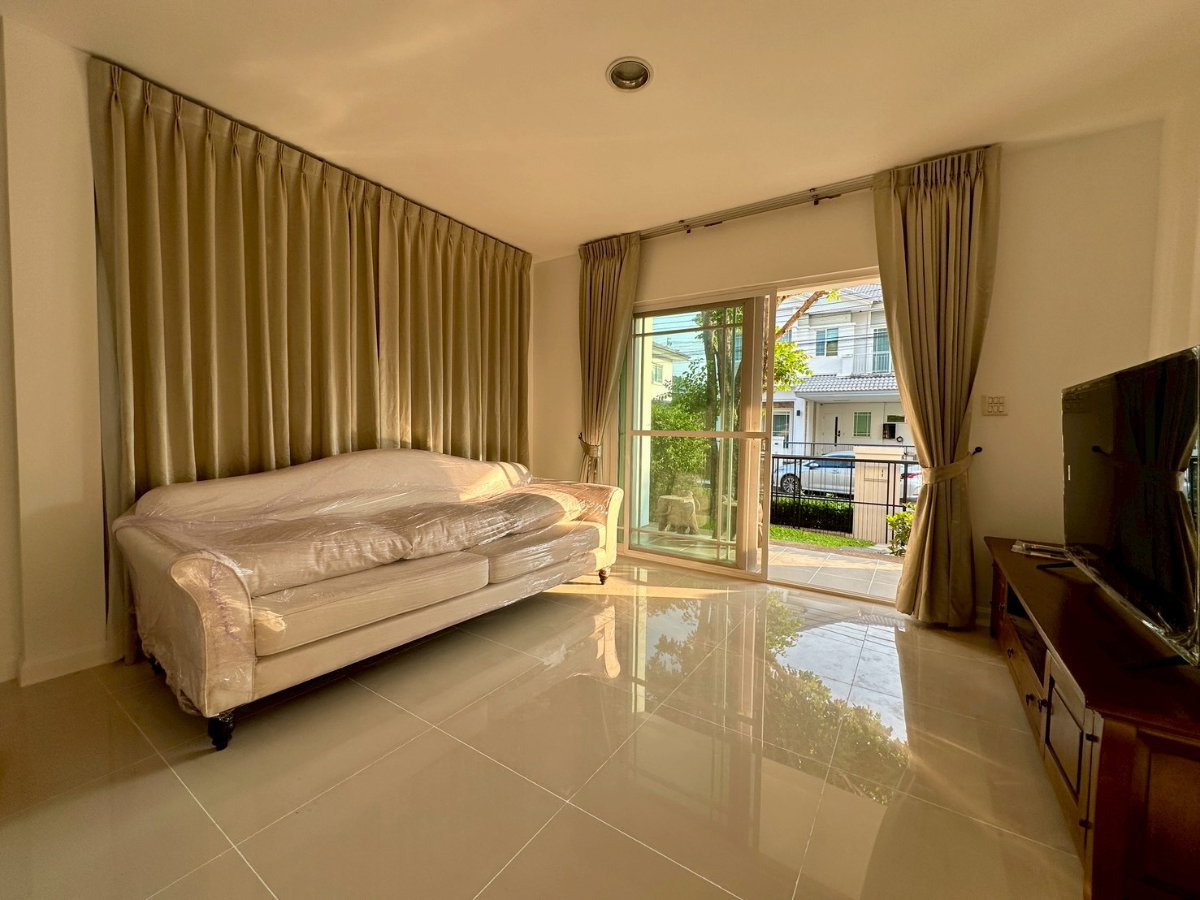 รูป ให้เช่าบ้านเดี่ยว 2 ชั้น | มัณฑนา อ่อนนุช – วงแหวน 3 Manthana Onnut – Wongwaen 3 3+1 ห้องนอน | 3 ห้องน้ำ | ราคาเริ่ม 50,000 บาท/เดือน - รูปที่ 2/18