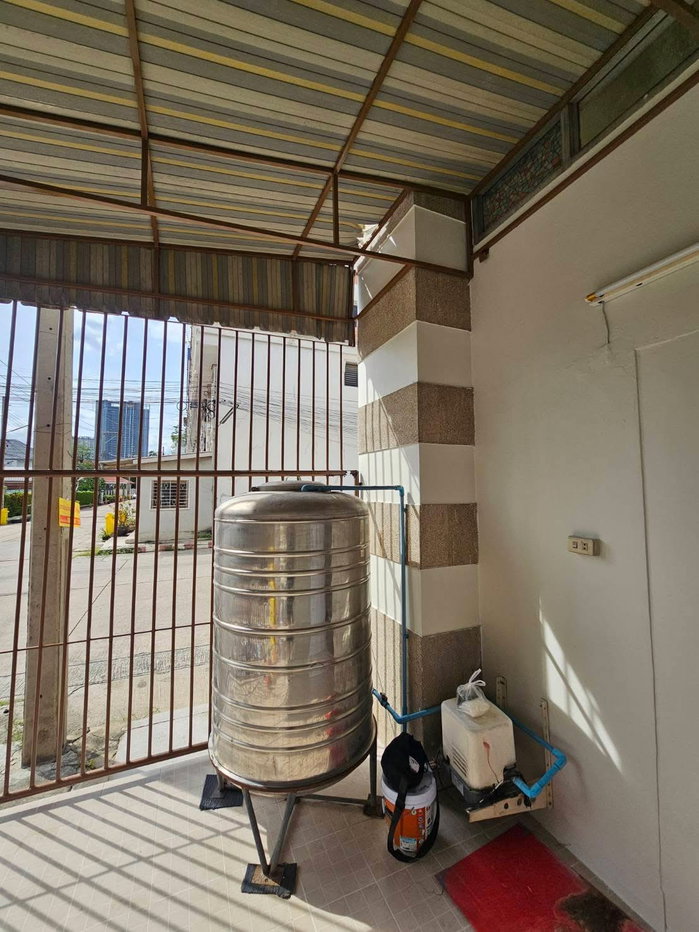 รูป ขายอาคารพาณิชย์ ทำเลดี ติดถนนรัตนาธิเบศร์ ใกล้สถานีรถไฟฟ้า 200 เมตร ที่จอกรถสะดวก - รูปที่ 6/7