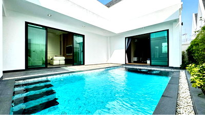 เช่าบ้านเดี่ยว ชลบุรี : 🌿 วิลล่าสระว่ายน้ำหรู บรรยากาศสงบ เหมาะสำหรับชาวต่างชาติและผู้ทำงานทางไกล