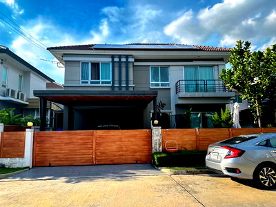 บ้านเดี่ยว กรุงเทพมหานคร : (ขายด่วน) บ้านเดี่ยว ย่านรามอินทรา ติดถนนใหญ่ ขาย 9 ล้านบาท