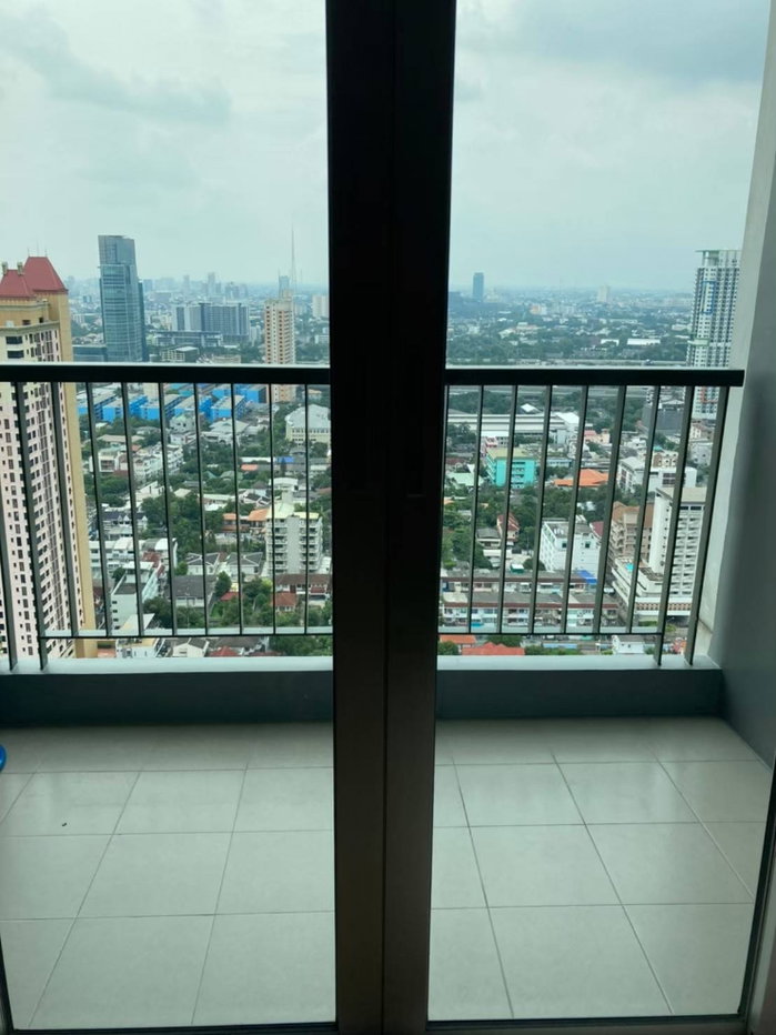 รูป 🚨 หลุดจองจริง! ห้องใหญ่ 60 ตร.ม. ทำเลพหล-อารี ราคาพิเศษ 5 ล้านเท่านั้น - รูปที่ 4/6