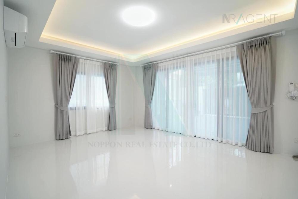 รูป 📌 ขายบ้านเดี่ยว โครงการ เดอะมาสเตอร์ รอยัล สวนหลวง ร.9 2 ชั้น 5 ห้องนอน 3 ห้องน้ำ - รูปที่ 3/8