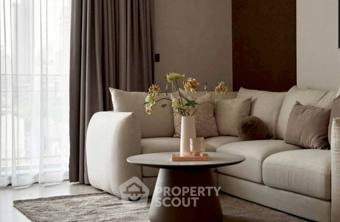 รูป คอนโด 2-ห้องนอน ที่ เดอะ รูม สุขุมวิท 38 ใกล้ BTS เอกมัย (ID 2791289) - รูปที่ 2/7