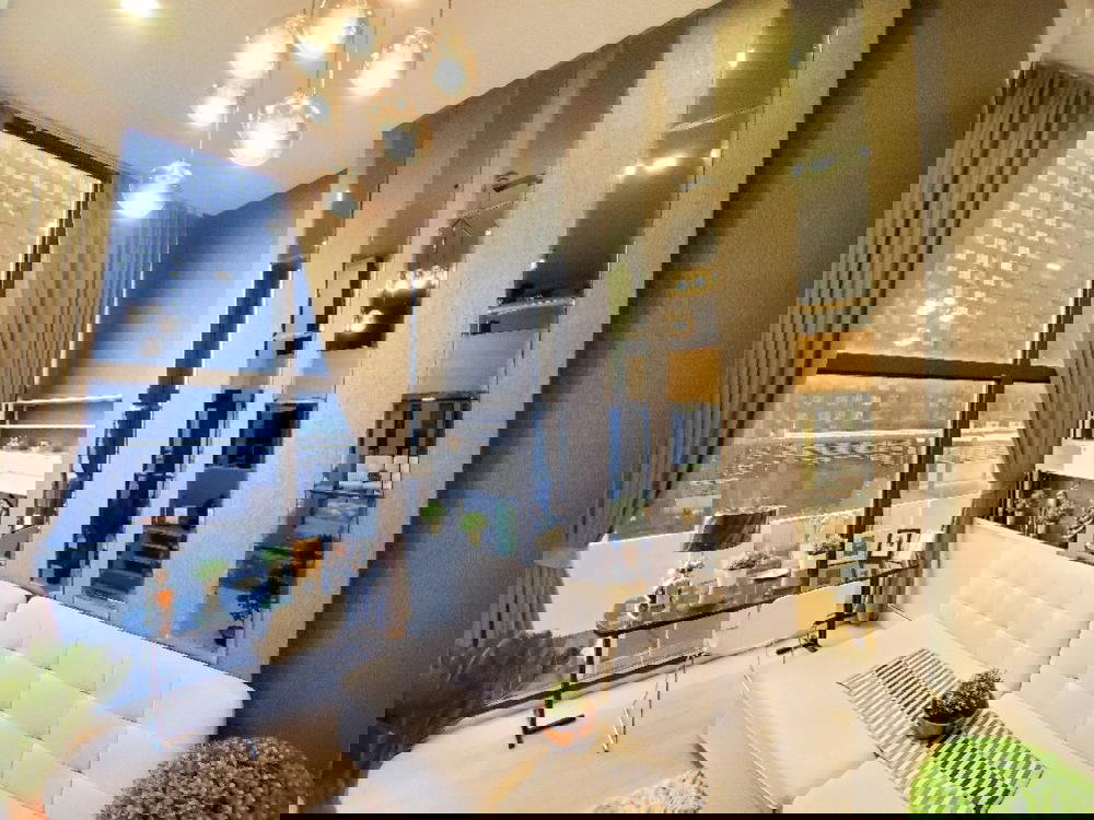 picture 🔥 Best value! Chewathai Residence Asoke: High ceilings, spacious and airy, comfortable living, close to MRT Phetchaburi - 4/17