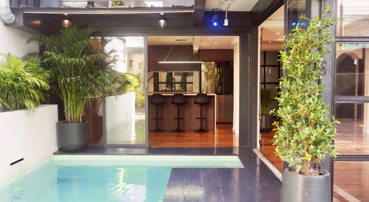 รูป 🏊ขาย Pool Villa อ่อนนุช 17 จอดรถได้เยอะมาก 6 คัน และรอบบ้านอีก 5 คัน จะเป็นออฟฟิตหรืออยู่อาศัยก็เหมาะ - รูปที่ 10/16