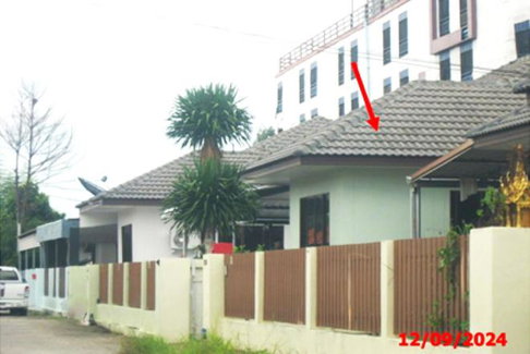 HOME 59.7 Sq.w. Muang Lamphun Lamphun for 1.8M