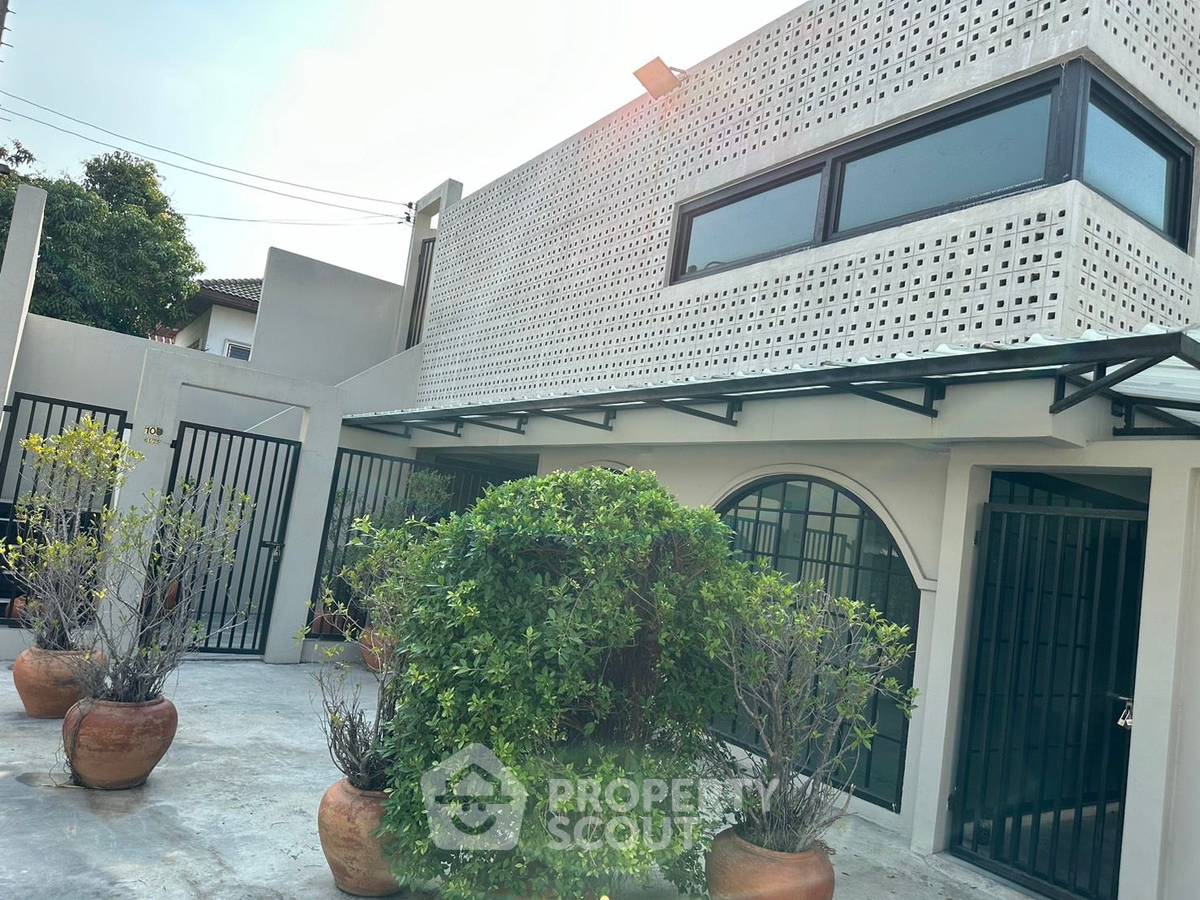 รูป บ้าน 4-ห้องนอน ใกล้ MRT สุทธิสาร (ID 1504168) - รูปที่ 2/23