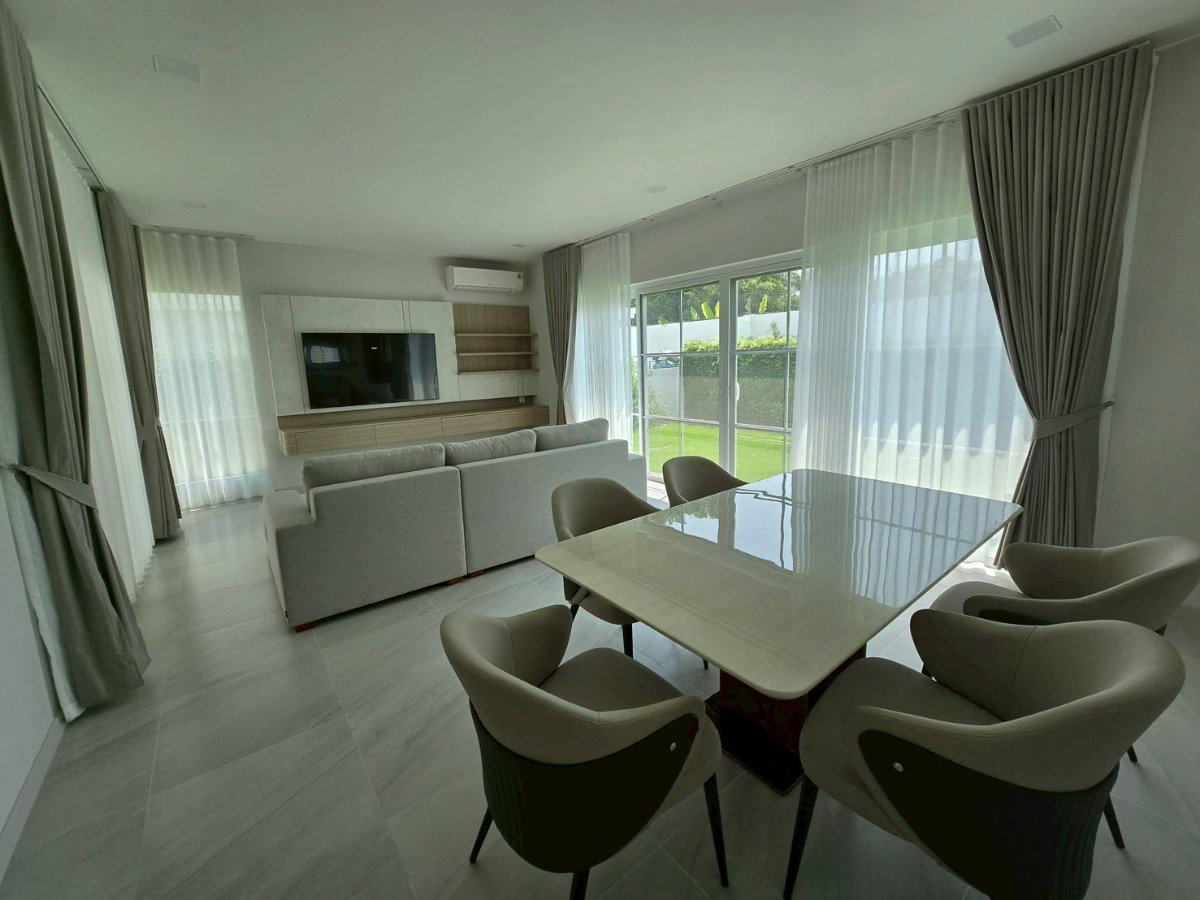 รูป 🏡 ให้เช่าบ้านเดี่ยว“มือ 1” CHAIYAPRUEK บางนา กม.15 by Land and Houses 3 ห้องนอน 4 ห้องน้ำ แต่งใหม่ทั้งหลัง พร้อมอยู่ ฟังก์ชันครบ สวนกว้าง บรรยากาศดี! - รูปที่ 3/9