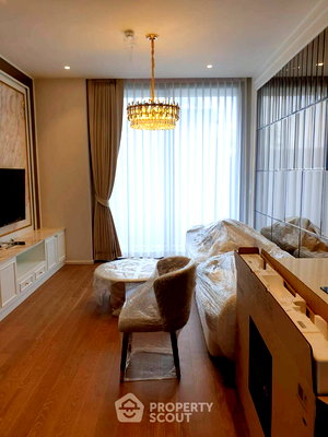 Condos for rent : 2-BR Condo at Muniq Langsuan near BTS Ratchadamri (ID 2786534)