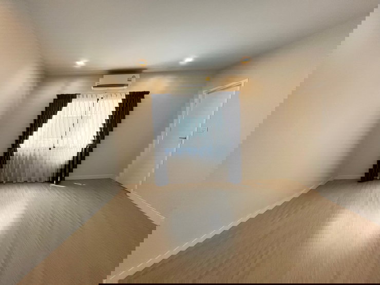 picture 3-story townhome for rent, PLEX Bangna project, Bangna km 5 - 9/17