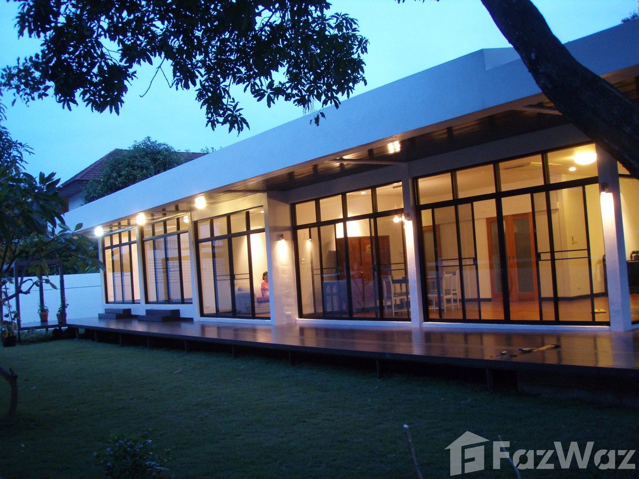 รูป บ้านเดี่ยวให้เช่า 4 ห้องนอน ใน บางกะปิ, กรุงเทพมหานคร 1137822 - รูปที่ 1/14