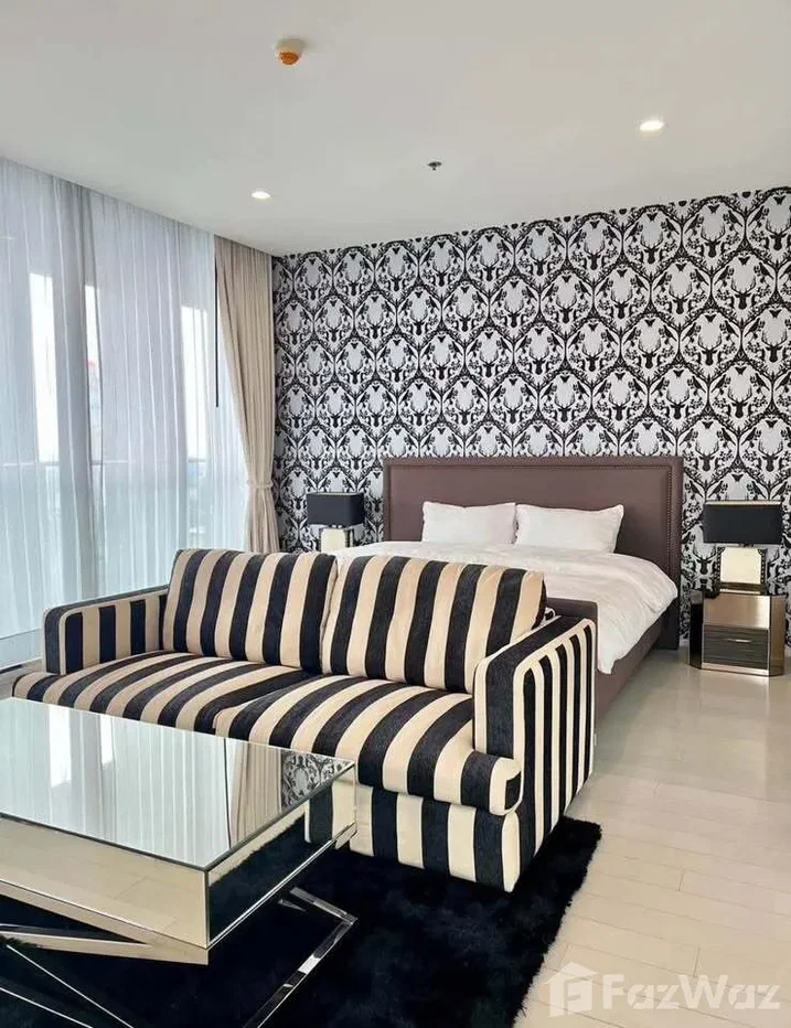 picture Luxury Penthouse Duplex at Noble Ploenchit 6173394 - 1/13