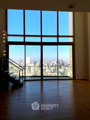 ขายคอนโด : คอนโด 4 ห้องนอน ใน Magnolias Waterfront Residences ชั้น 40 • ใกล้ BTS สะพานตากสิน (ID 2796241)